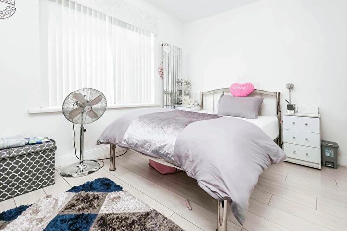 2 Bedroom Terraced House For Sale In Blythswood Road, Birmingham, B11