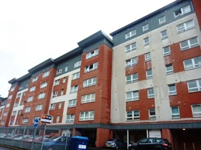 2 Bedroom Flat To Rent In Finlay Drive, Glasgow, G31