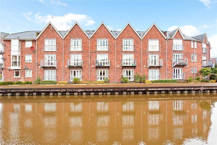 3 Bedroom Town House For Sale In Watersedge, Chester, CH1