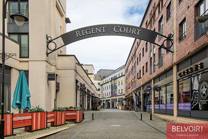 2 Bedroom Flat To Rent In Victoria House, Livery Street, Leamington Spa, Warwickshire, CV32