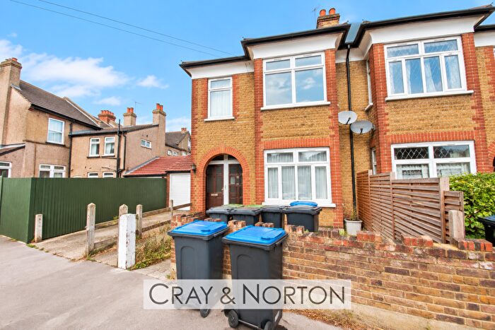 1 Bedroom Maisonette To Rent In Belfast Road, South Norwood, SE25