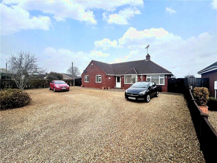 3 Bedroom Bungalow For Sale In Washway Road, Holbeach, Spalding, PE12