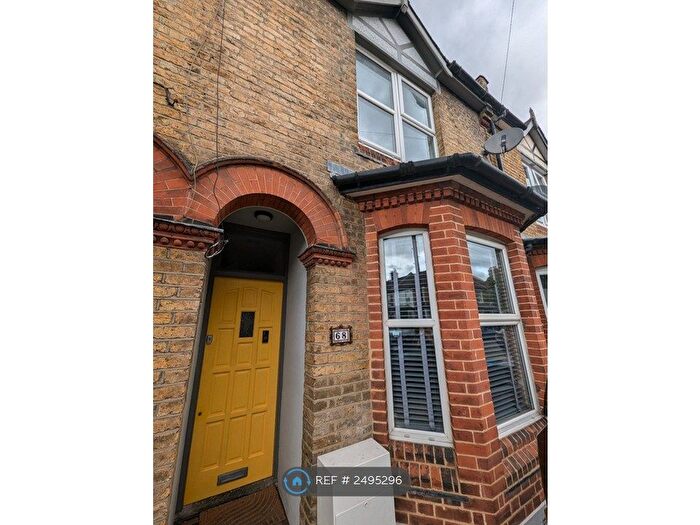 3 Bedroom Terraced House To Rent In Edridge Road, London, CR0