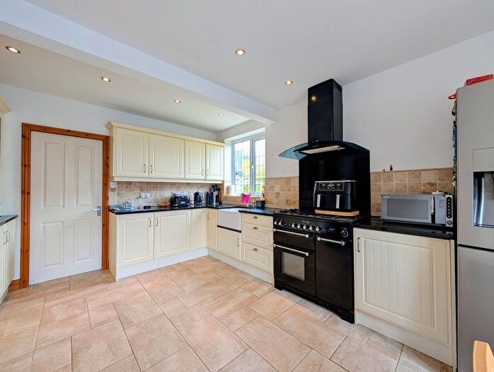 4 Bedroom Property To Rent In Russell Gardens, Old Tupton, Chesterfield, S42