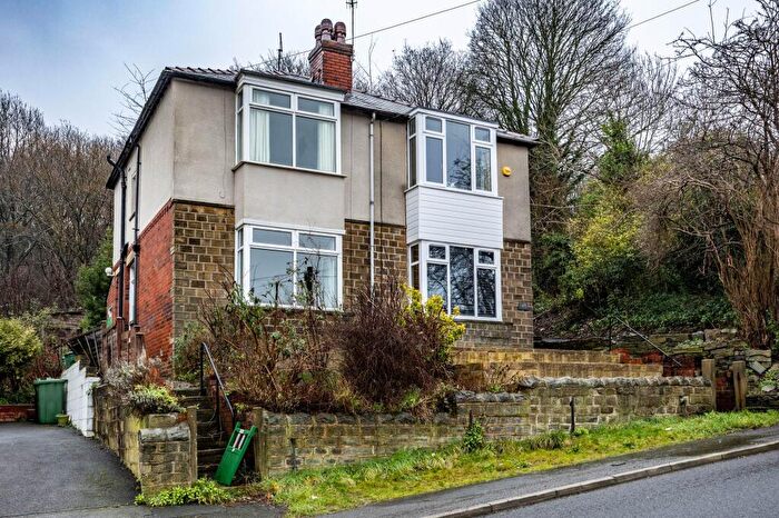 2 Bedroom Semi Detached House For Sale In Almondbury Bank, Huddersfield, HD5