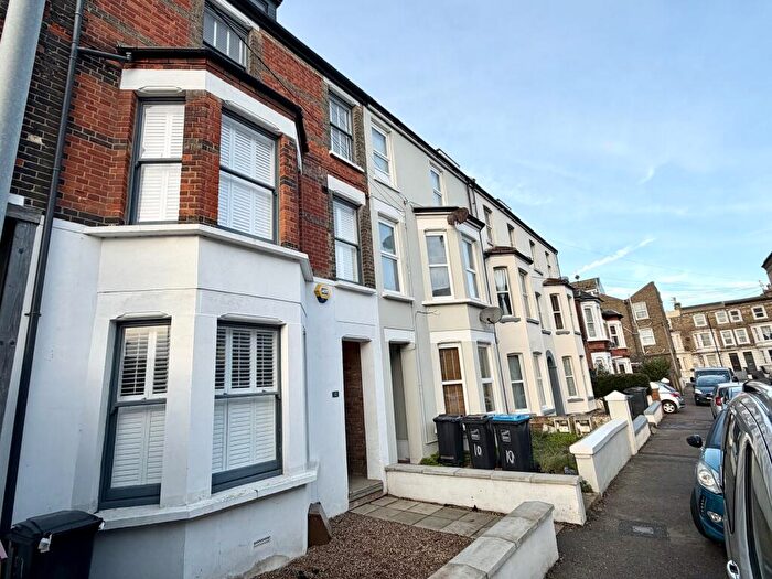 5 Bedroom Terraced House To Rent In Garfield Road, Margate, CT9