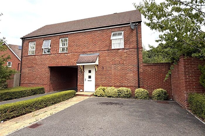 1 Bedroom Detached House For Sale In Ashmole Place, Wokingham, Berkshire, RG40