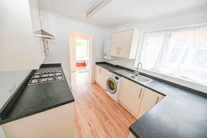 2 Bedroom Semi-Detached Bungalow To Rent In Martin Avenue, Waterlooville, PO7