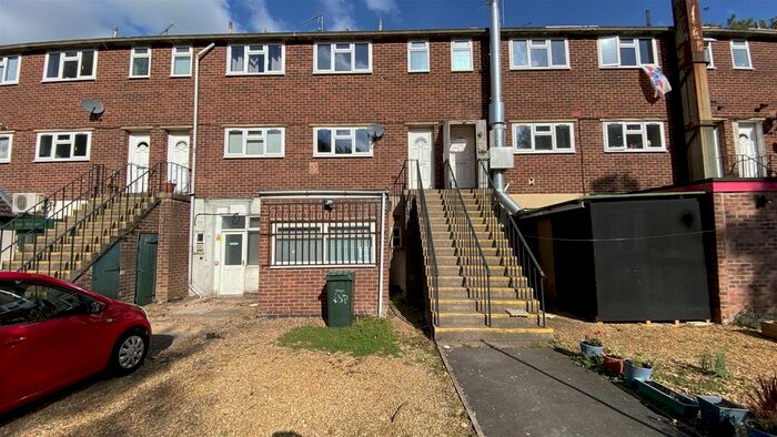 2 Bedroom Maisonette To Rent In Holyhead Road, Coundon, Coventry, CV5