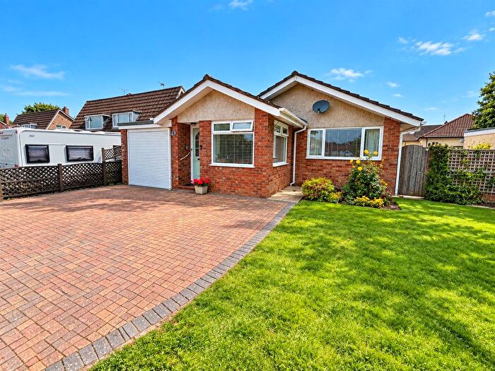 2 Bedroom Detached Bungalow For Sale In Elm Close, Yatton, BS49