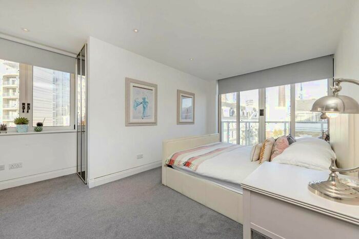 5 Bedroom Flat For Sale In King's Quay, Chelsea, SW10