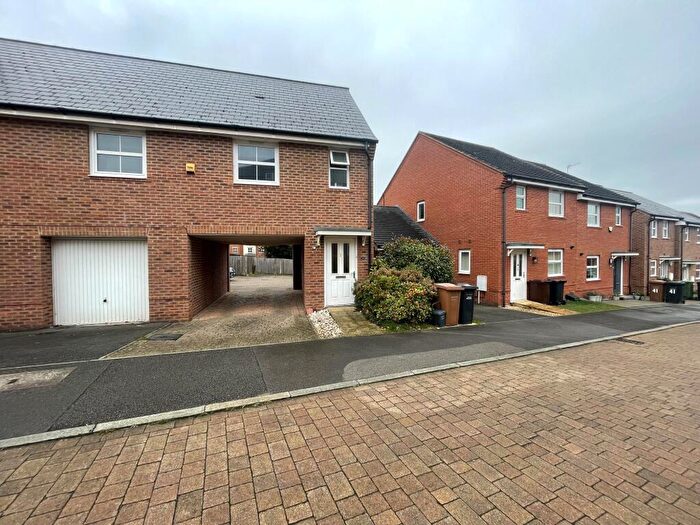 2 Bedroom Flat To Rent In Tailor Close, Augusta Park, Andover, SP11