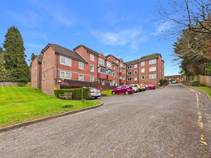 1 Bedroom Retirement Property For Sale In Heath Road, Haywards Heath, RH16