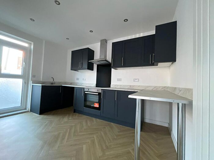 2 Bedroom Flat For Sale In Bewick Street, South Shields, NE33