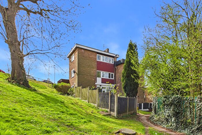 3 Bedroom Town House For Sale In Spotswood Road, Gleadless Valley., S14