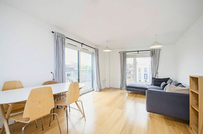 2 Bedroom Flat To Rent In Ceramic Works, Homerton, London, E9