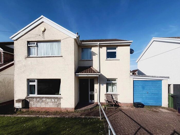 5 Bedroom Detached House For Sale In Maesycoed, Pontamman, Ammanford, SA18