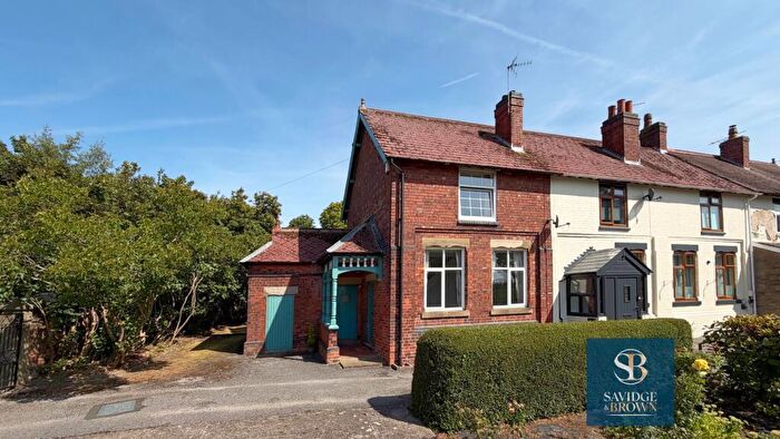 3 Bedroom End Of Terrace House For Sale In Laundry Cottages, Alfreton, DE55