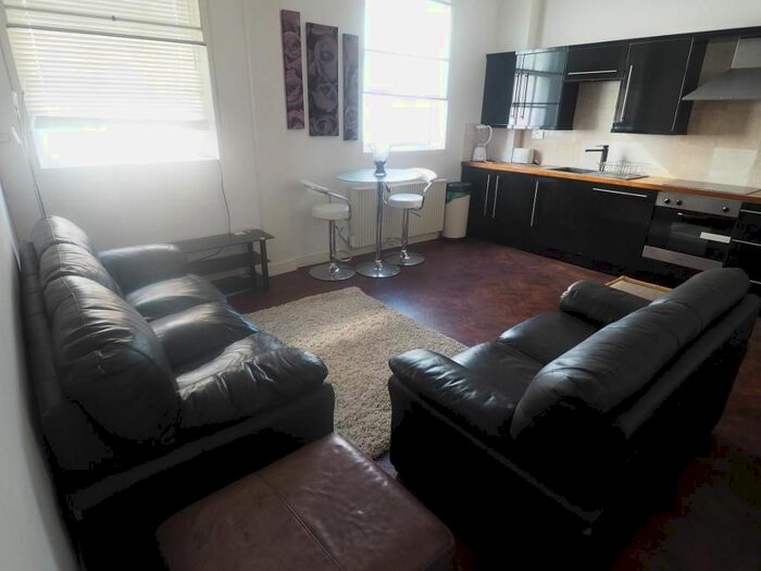 1 Bedroom Flat To Rent In Jameson Street, Hull, HU1