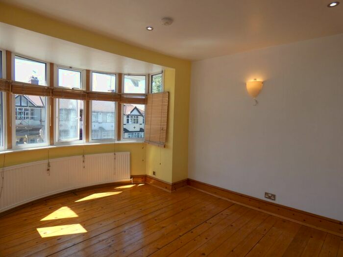 1 Bedroom Flat To Rent In St. Augustines Avenue, London, W5