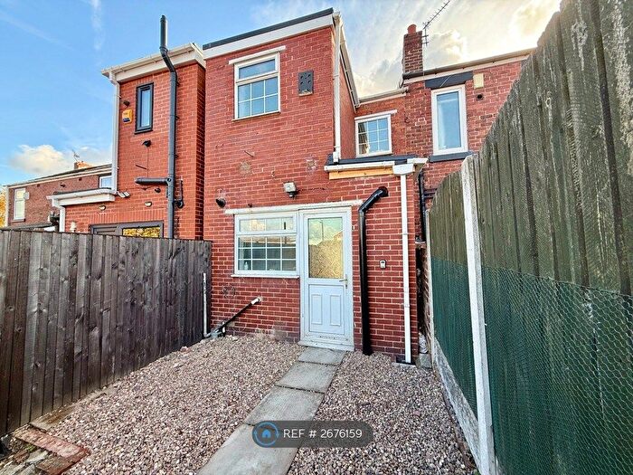 3 Bedroom Terraced House To Rent In West Avenue, Royston, Barnsley, S71
