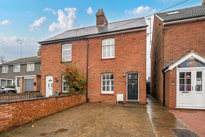 2 Bedroom Semi Detached House For Sale In Windmill Road, Flitwick, MK45