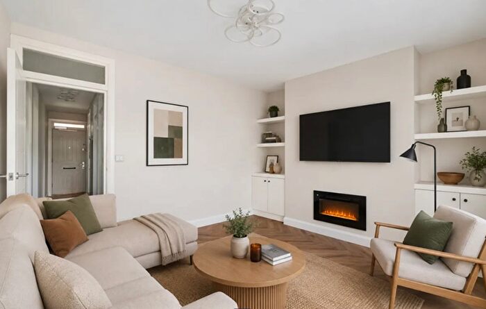 1 Bedroom Flat To Rent In Empire Way, Wembley, HA9