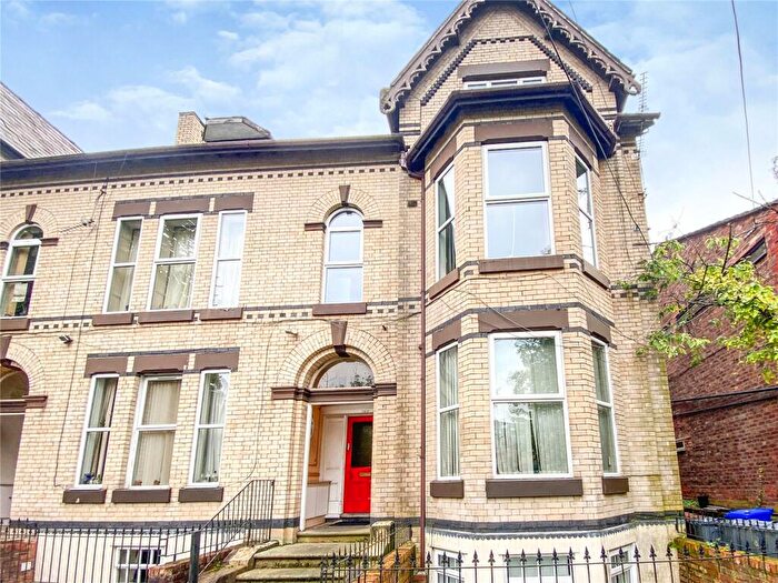1 Bedroom Flat To Rent In Palatine Road, Manchester, Greater Manchester, M20