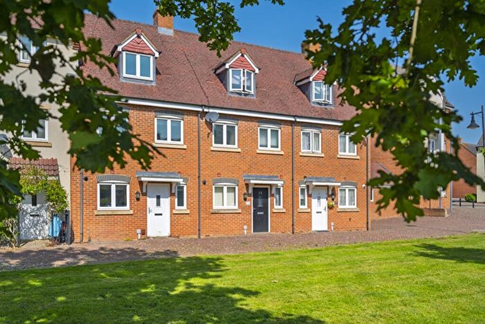 4 Bedroom Terraced House For Sale In Mazurek Way, Swindon, SN25