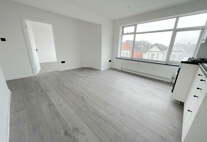 1 Bedroom Apartment For Sale In Caledonian Court, Bournemouth, Dorset, BH1