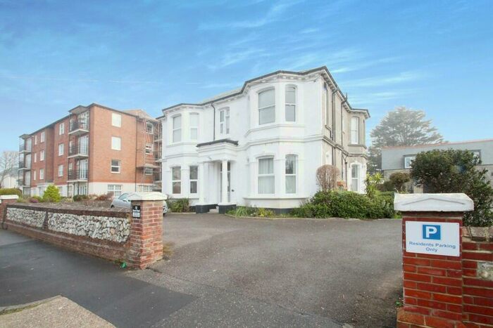 2 Bedroom Flat To Rent In Byron Road, Worthing, BN11