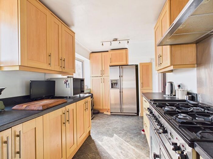 5 Bedroom Semi-Detached House To Rent In Copperfield Road, Rochester, ME1