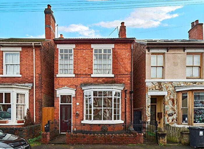 4 Bedroom Detached House For Sale In , St Judes Road West, Wolverhampton, WV6