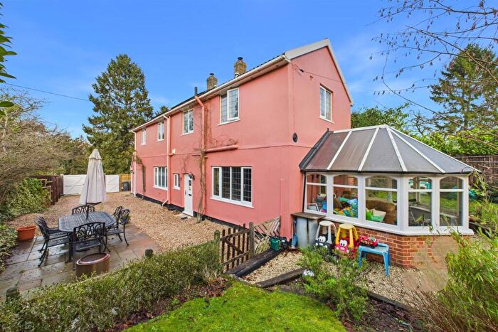 3 Bedroom Detached House For Sale In Church Lane, Semer, IP7