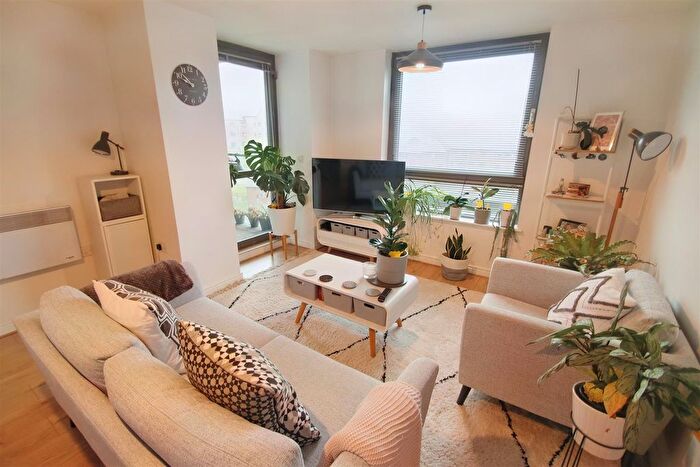 1 Bedroom Flat For Sale In Holliday Street, Birmingham, B1