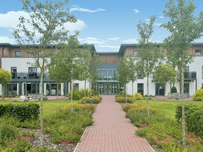 2 Bedroom Retirement Property For Sale In Springfield Close, Stratford-upon-Avon, CV37