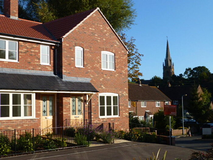 3 Bedroom End Of Terrace House To Rent In Castle Cary, BA7