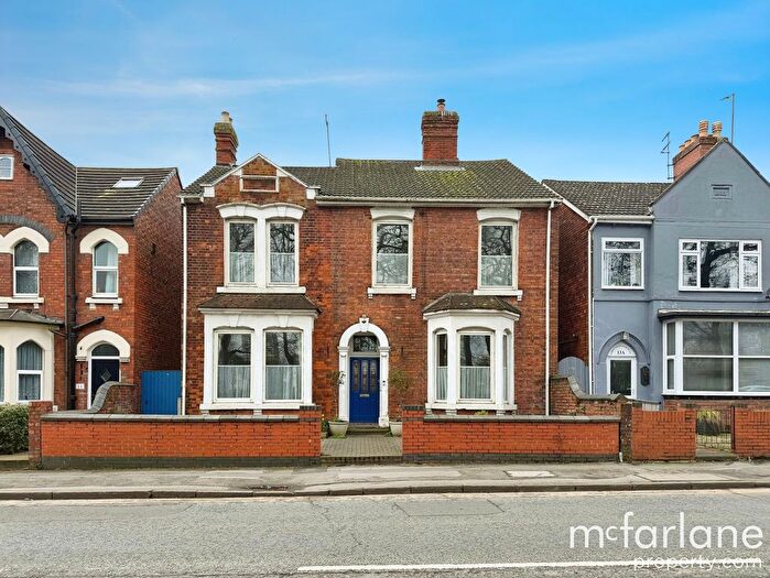 5 Bedroom Detached House For Sale In Park Lane, Swindon, SN1