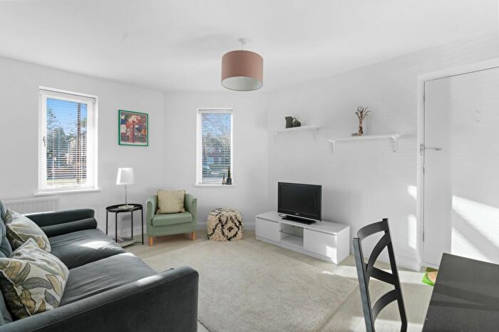 1 Bedroom Flat For Sale In Ashfield Road, Ashfield Court Ashfield Road, CB4