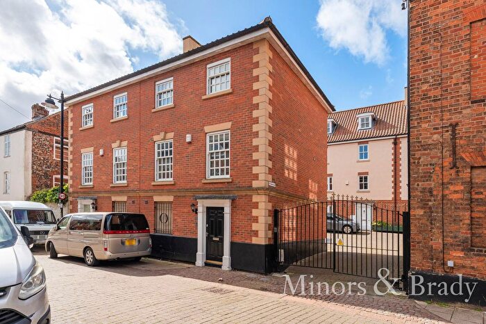 3 Bedroom Semi Detached House To Rent In King Street, Norwich, NR1