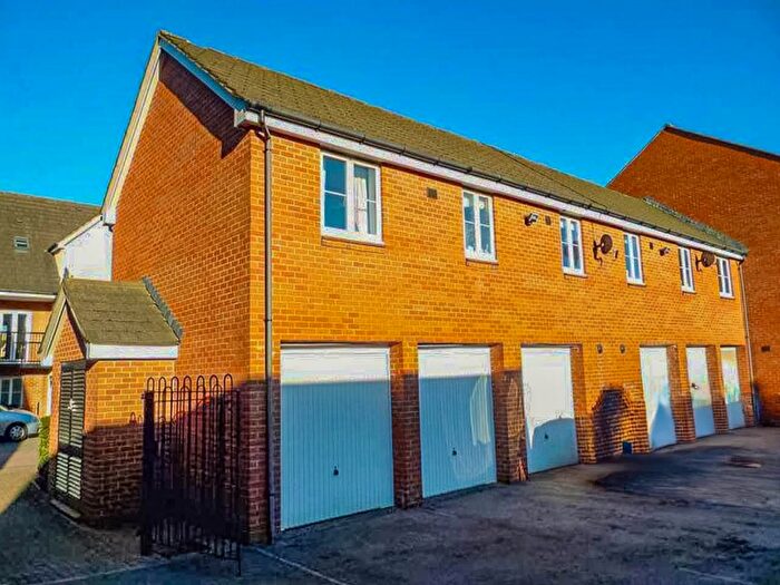 2 Bedroom Terraced House To Rent In Montreal Avenue, Bristol, BS7