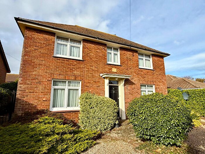 4 Bedroom Detached House For Sale In Sydney Road, Walmer, Deal, CT14