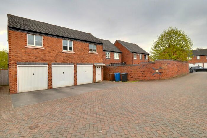 1 Bedroom Flat To Rent In Agincourt Road, Lichfield, WS14