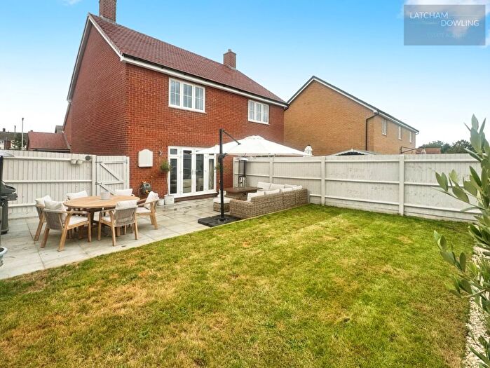 2 Bedroom Property For Sale In Ingle Crescent, Potton, SG19