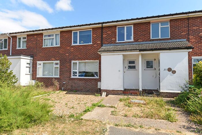 3 Bedroom Terraced House For Sale In Drake Close, Hartford, PE29