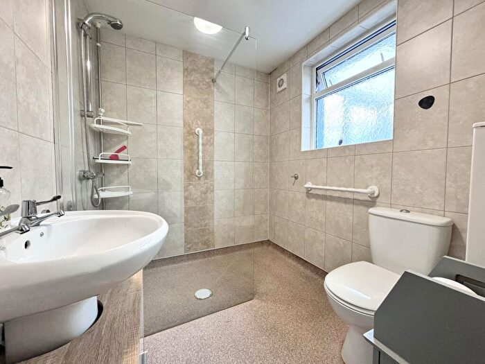 2 Bedroom Terraced House For Sale In Brynmair Road, Aberdare, South Glamorgan, CF44