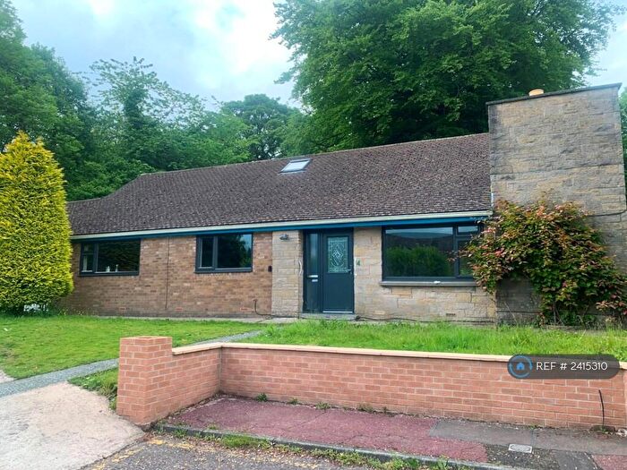 5 Bedroom Detached House To Rent In Billinge Close, Blackburn, BB2