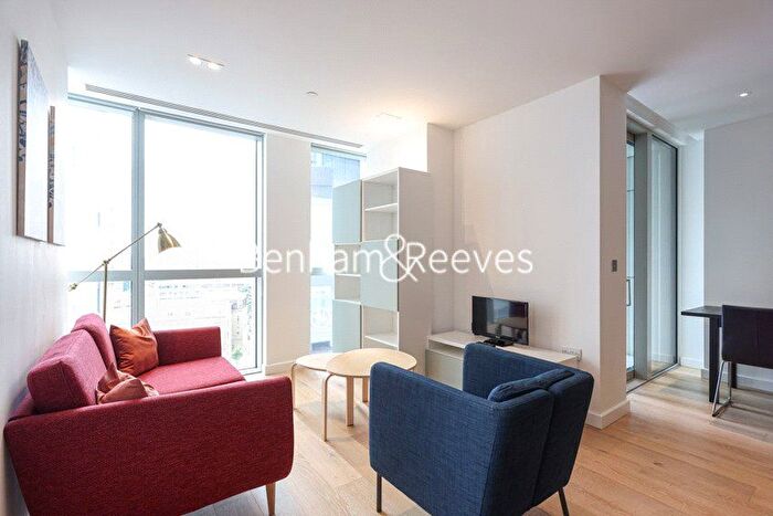 1 Bedroom Flat To Rent In City Road, Old Street, EC1V