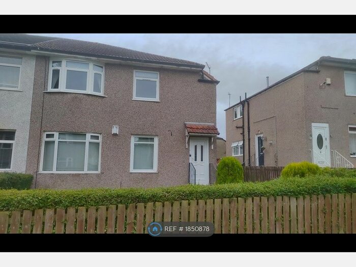 3 Bedroom Flat To Rent In Ashcroft Drive, Glasgow, G44