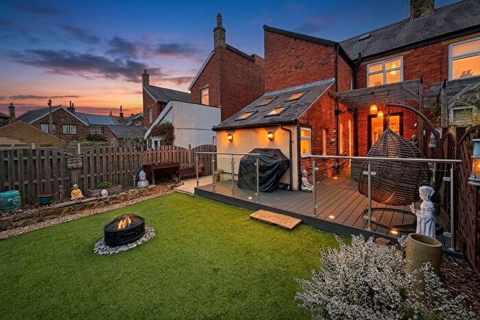 3 Bedroom Semi-Detached House For Sale In Church Avenue, Harrogate, HG1